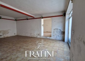 Foto 11 - Commercial Premises VIA MARCONI
 
8, Ancarano - photo 11
