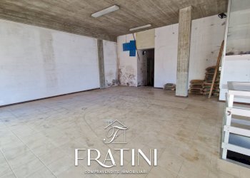 Foto 17 - Commercial Premises VIA MARCONI
 
8, Ancarano - photo 17