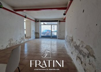 Foto 21 - Commercial Premises VIA MARCONI
 
8, Ancarano - photo 21