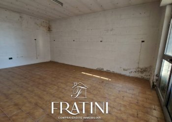 Foto 22 - Commercial Premises VIA MARCONI
 
8, Ancarano - photo 22