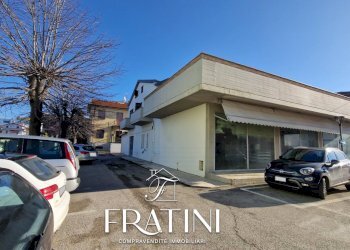 Foto 33 - Commercial Premises VIA MARCONI
 
8, Ancarano - photo 33