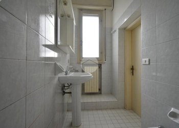 Portion of a house Via Forlì, Santarcangelo di Romagna - photo 28