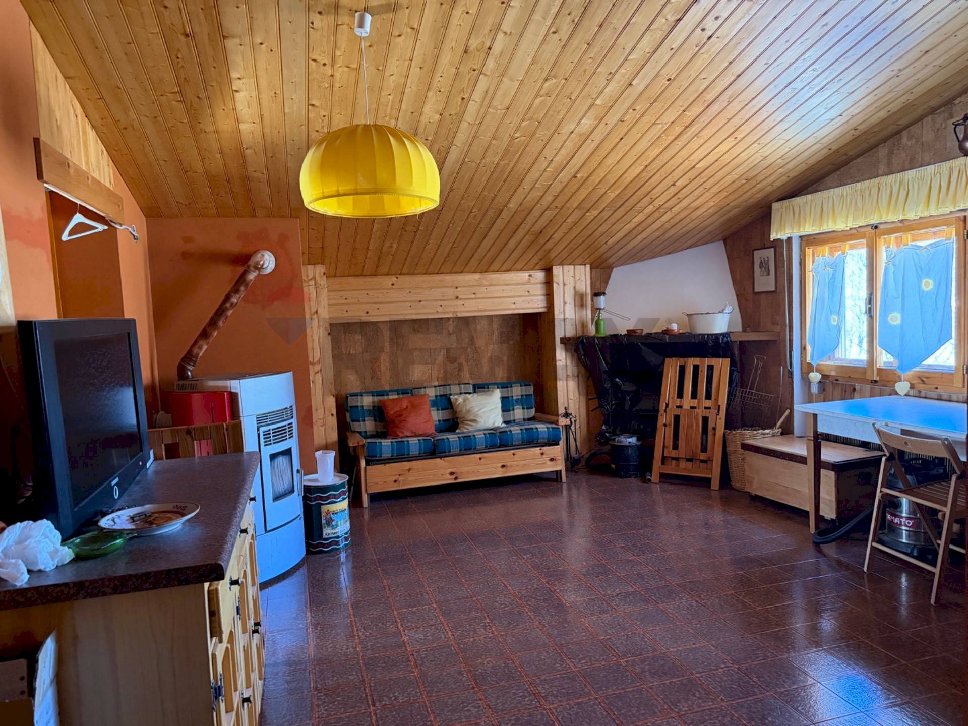 Sala da pranzo - Trilocale via Rote Trabucco
SNC, San Massimo - foto 3