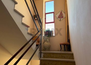 Scale - Trilocale via Rote Trabucco
 
SNC, San Massimo - foto 9