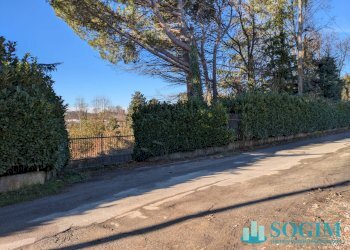 AREA - Terreno edificabile VIA BELLINI
 
SNC, Monguzzo - foto 2