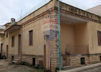 Edificio all\'aperto - Independent house Via Grande Vincenzo
 
8, Bitetto - photo 2