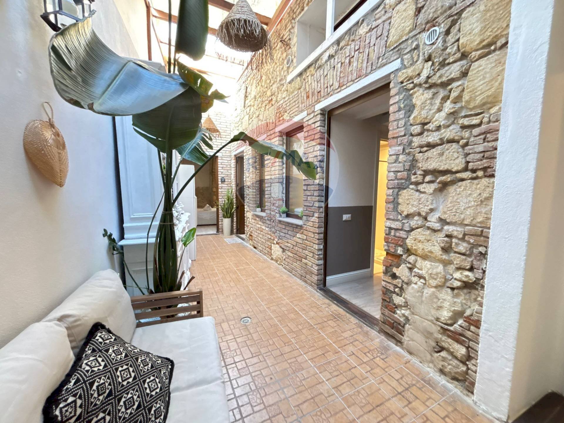 Terrazza - Quadrilocale Via Garibaldi
 
120, Cagliari - foto 1