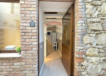 Hall / corridoio - Quadrilocale Via Garibaldi
 
120, Cagliari - foto 13