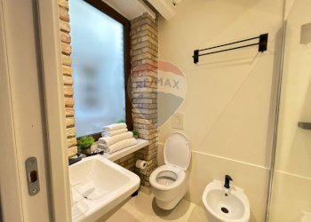 Bagno - Quadrilocale Via Garibaldi
 
120, Cagliari - foto 15