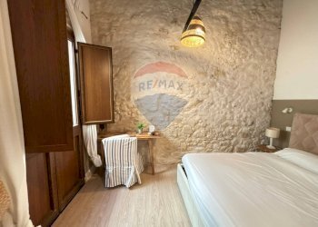 Camera / camera da letto - Quadrilocale Via Garibaldi
 
120, Cagliari - foto 25