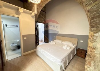 Camera / camera da letto - Quadrilocale Via Garibaldi
 
120, Cagliari - foto 29