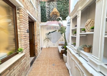 Terrazza - Quadrilocale Via Garibaldi
 
120, Cagliari - foto 35