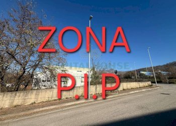 Foto 1 - Terreno edificabile Zona P.I.P, Baronissi - foto 1