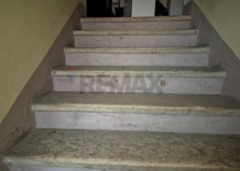 Scale - Casa indipendente Via San Fermo
 
85, Piubega - foto 8