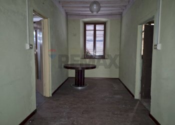 Hall / corridoio - Casa indipendente Via San Fermo
 
85, Piubega - foto 9