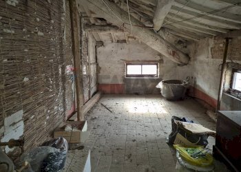 Stanza vuota - Casa indipendente Via San Fermo
 
85, Piubega - foto 17