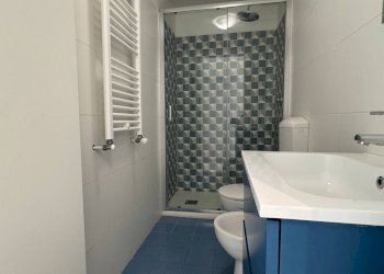 BAGNO - Bilocale VIA MENABREA
 
20, Milano - foto 5