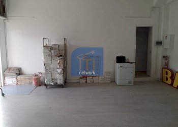 Foto 7 - Negozio Viale Della Stazione Di Castel Fusano, Roma - foto 7