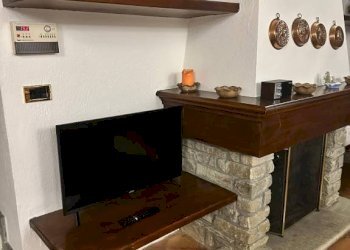 Salone - Bilocale via Giuseppe Mazzini, 22, Bardonecchia - foto 2