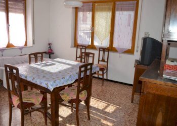 Salone - Quadrilocale viale Pianfei, 55, Roburent - foto 1