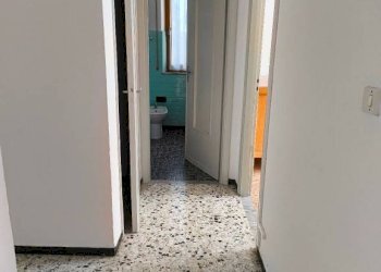 Corridoio - Quadrilocale viale Pianfei, 55, Roburent - foto 19