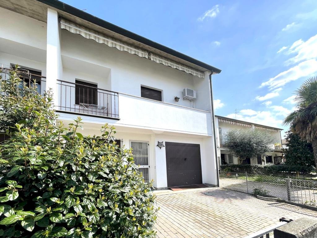Villa a Schiera Via XXV Aprile, Cotignola - foto 1