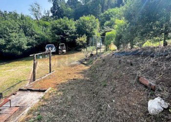 area recintata magazzino - Terreno agricolo Via Bazziola, Monteviale - foto 10