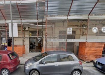 Cattura.JPG - Locale Commerciale via Giulio Ruggi 32, Salerno - foto 1