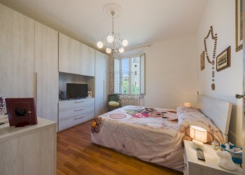 INTERESSANTE VILLA SINGOLA con ampio terreno disp - Villa Via delle Scuole 38, Lucca - foto 15