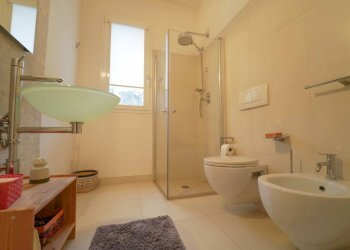secondo bagno piano primo.jpg - Casa indipendente Verucchio - foto 13