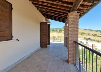 20240711_145715.jpg - Porzione di casa frontignano, Todi - foto 16