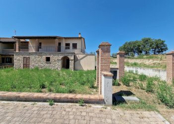 20240711_145839.jpg - Porzione di casa frontignano, Todi - foto 1