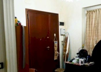 3.jpg - Apartment at auction Via Tullio Molteni 7, Genova (neighborhood Sampierdarena) - photo 8