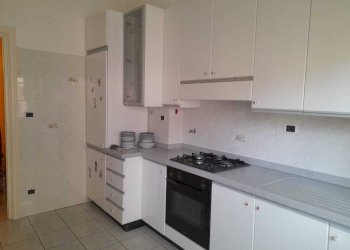 WhatsApp Image 2025-12-09 at 15.52.01 (1).jpeg - Appartamento Via Antonio Cecchi 15, Genova (zona Foce) - foto 5