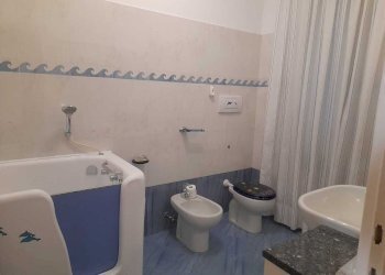 WhatsApp Image 2025-12-09 at 15.52.07 (5).jpeg - Appartamento Via Antonio Cecchi 15, Genova (zona Foce) - foto 11