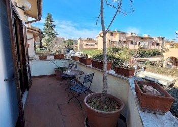 20251207_115642.jpg - Casa indipendente Via Gian Lorenzo Bernini 26, Rignano Flaminio - foto 10