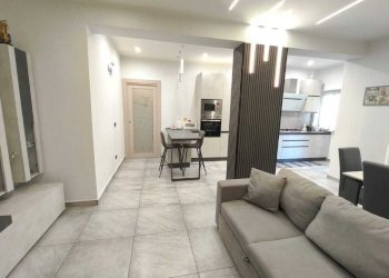 2.jpeg - Trilocale Via Largo Calabria 4, Catania - foto 3