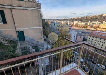 Quadrilocale Via Adelaide Ristori, Genova (zona Certosa) - foto 12