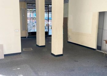 Shop Corso Montegrappa, 9, Torino (neighborhood Parella) - photo 11