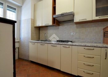 Two-room apartment Via Mincio, Rozzano - photo 9