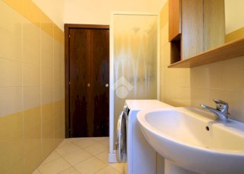 Two-room apartment Via Mincio, Rozzano - photo 16
