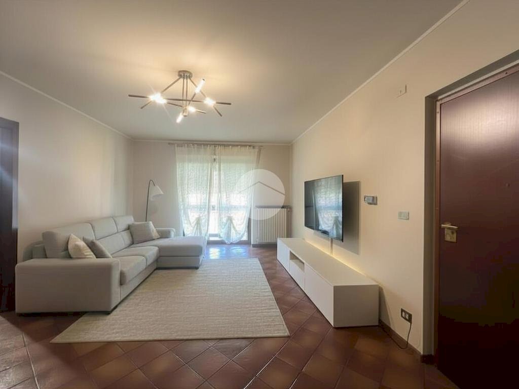 Quadrilocale Via Salmour, Trinità - foto 2