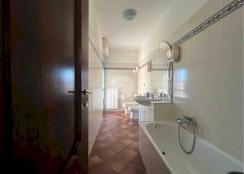 Quadrilocale Via Salmour, Trinità - foto 6