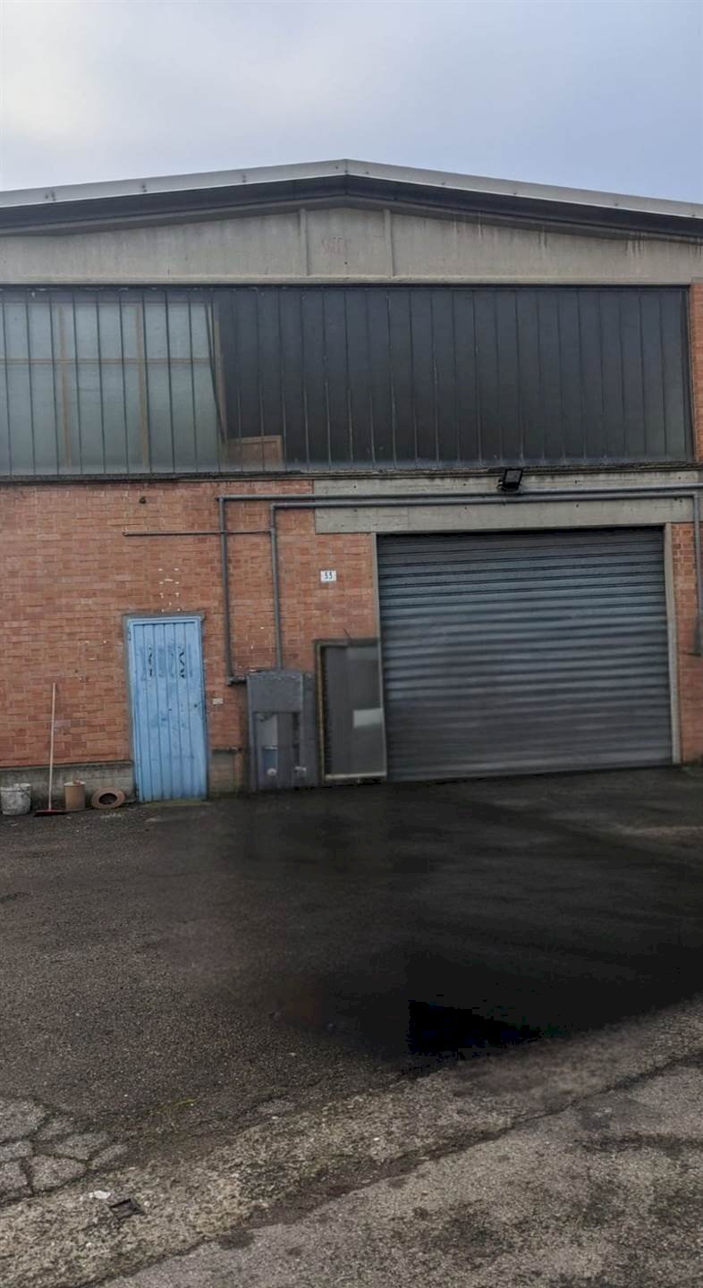 Shed Via Livingstone 33, Modena - photo 1