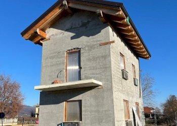 Independent house Busca - photo 1