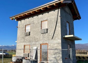 Independent house Busca - photo 13