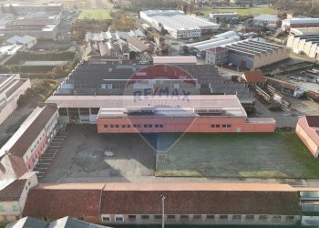 Capannone Strada Campagnè, 16 
 Biella, Biella - foto 14