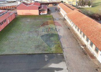 Capannone Strada Campagnè, 16 
 Biella, Biella - foto 27