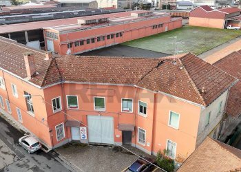 Capannone Strada Campagnè, 16 
 Biella, Biella - foto 22