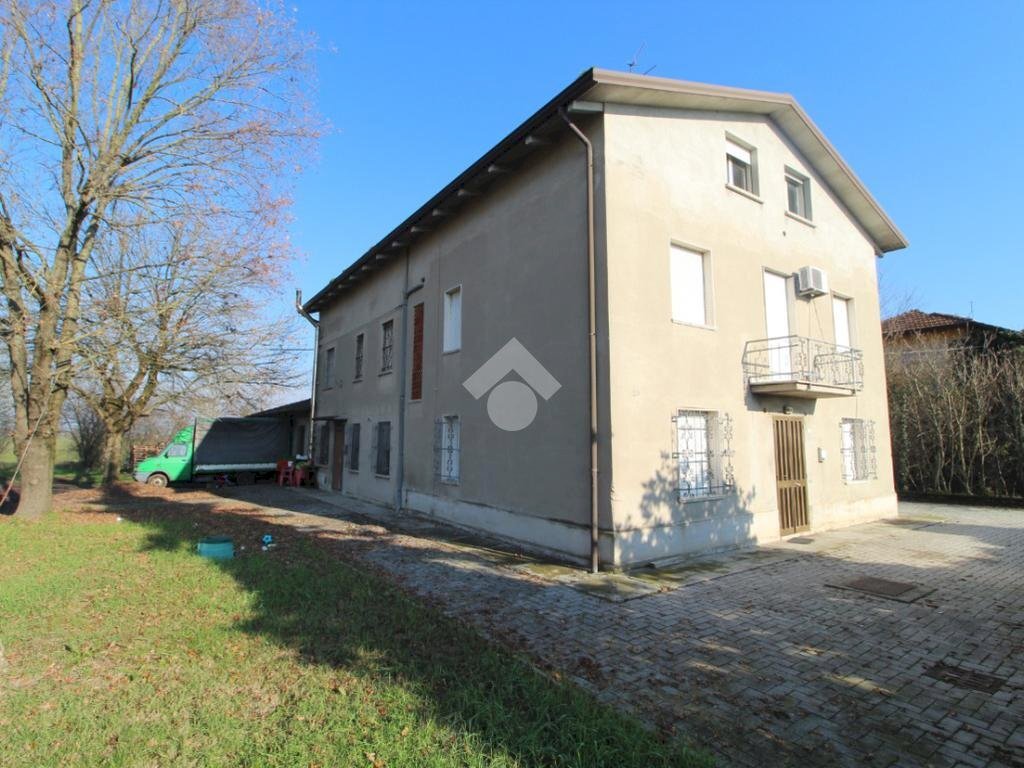 Casa semi indipendente Via Tassone, Bagnolo in Piano - foto 2